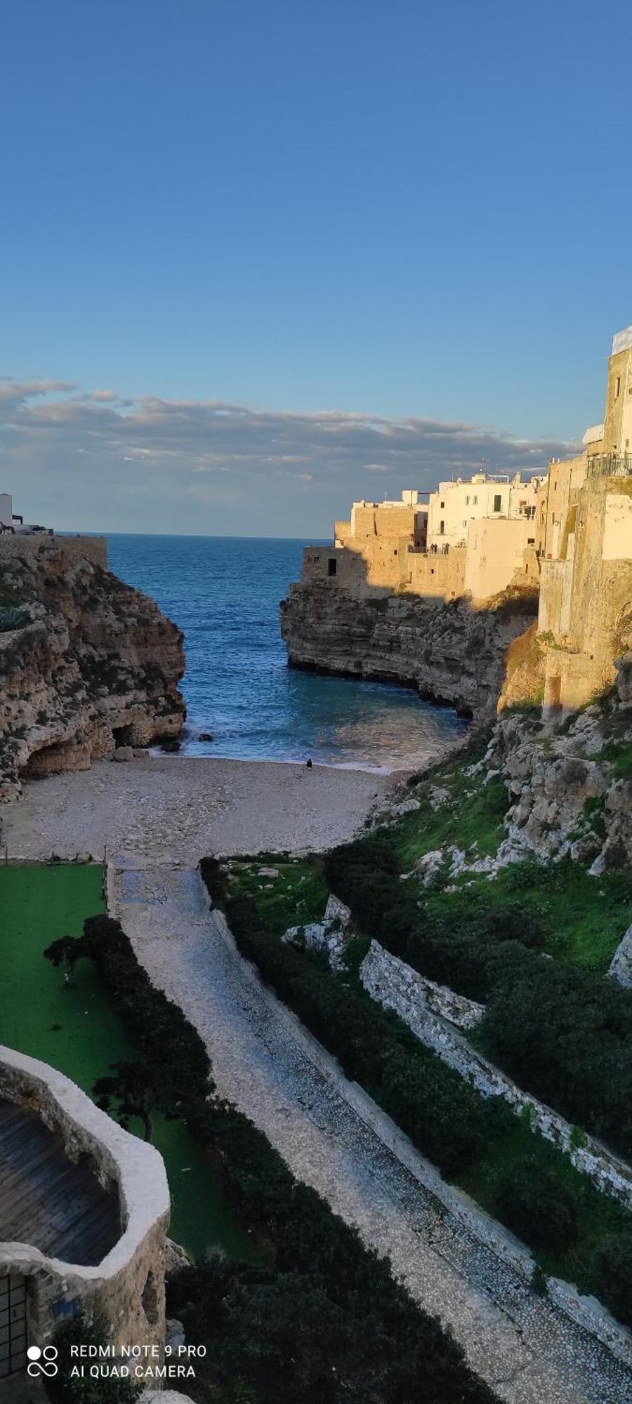 Le Ninfe Del Mare Bed & Breakfast Полиняно а Маре Екстериор снимка