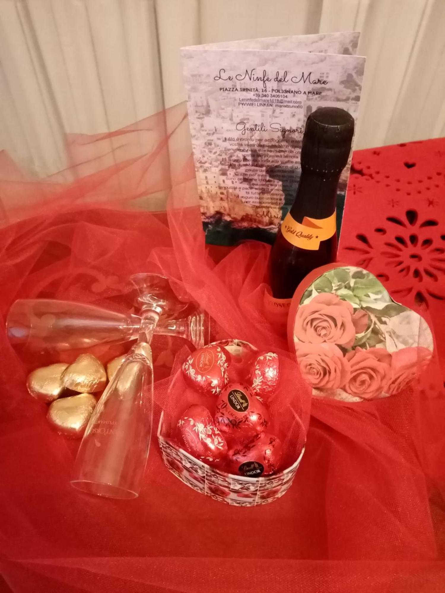 Le Ninfe Del Mare Bed & Breakfast Полиняно а Маре Екстериор снимка